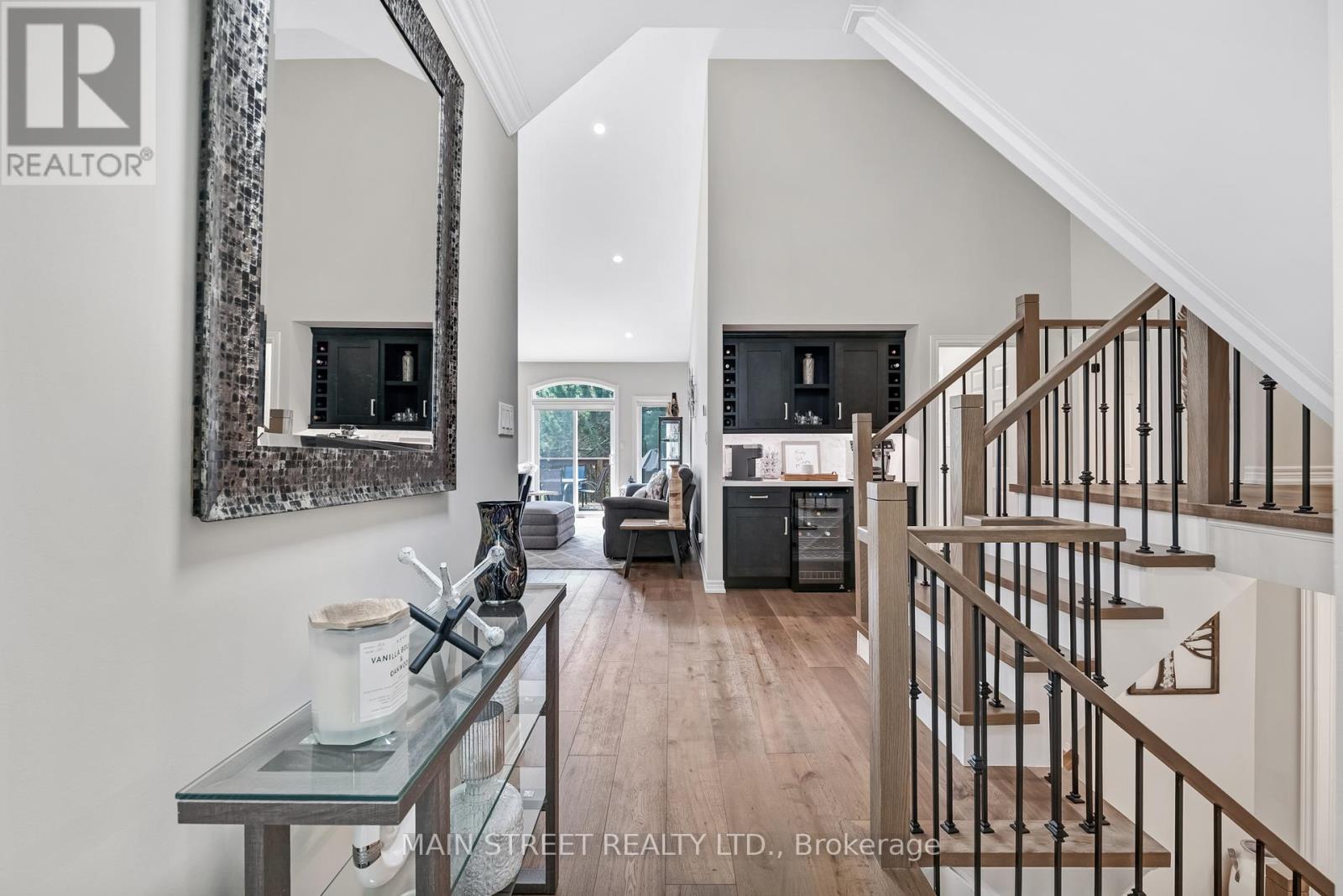 40 Via Amici, New Tecumseth, Ontario  L9R 2B4 - Photo 9 - N13643176