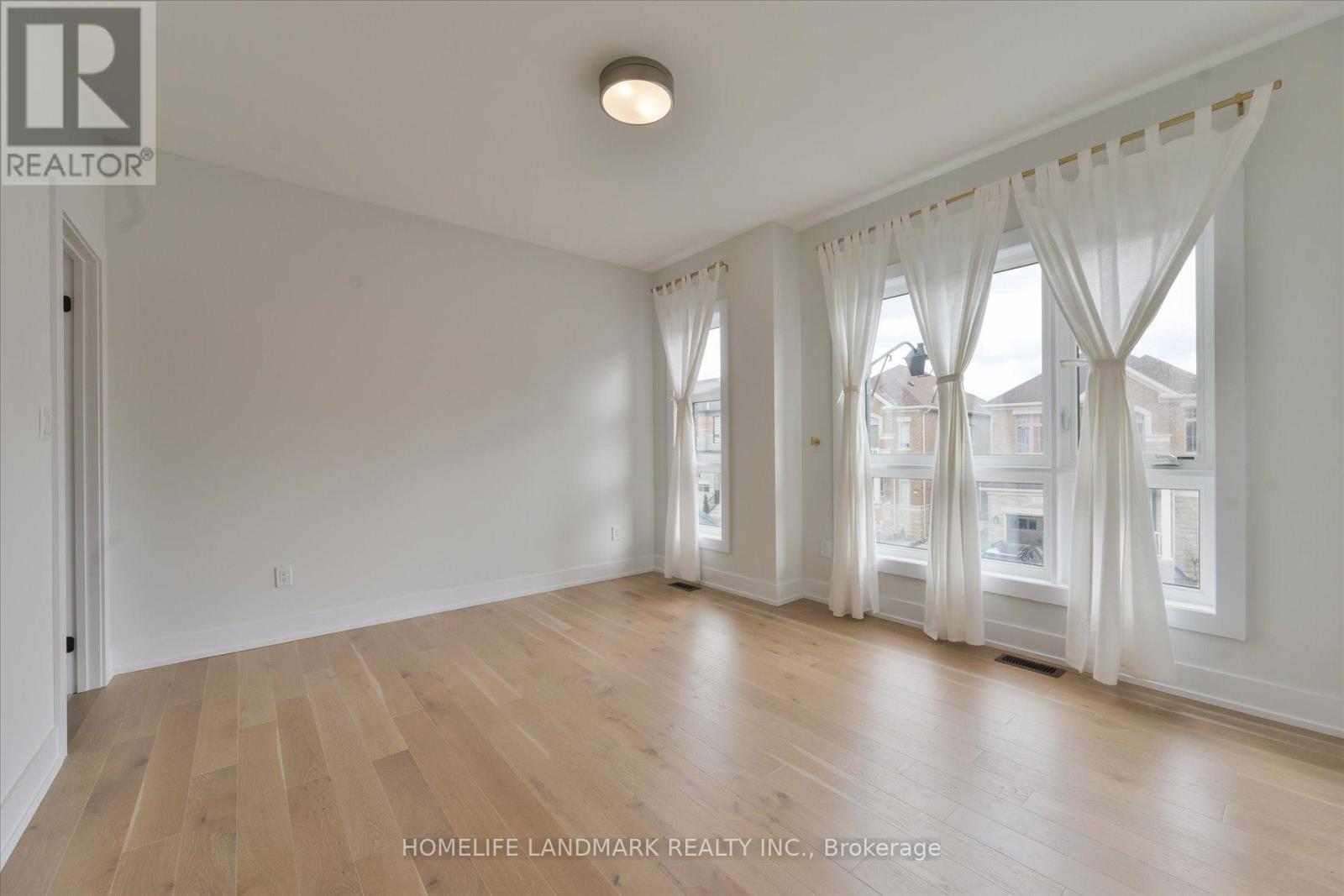 108 Pine Hill Crescent E, Aurora, Ontario  L4G 3X9 - Photo 20 - N13643194