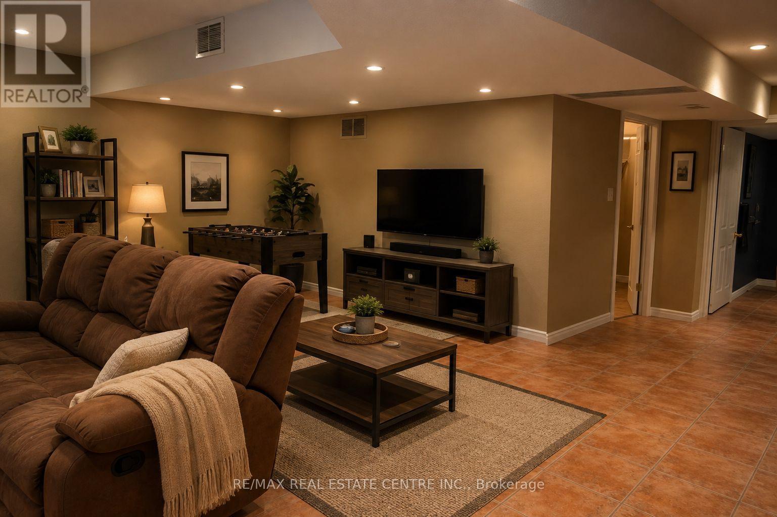 92 Blackthorn Drive, Vaughan, Ontario  L6A 3N5 - Photo 22 - N13643222