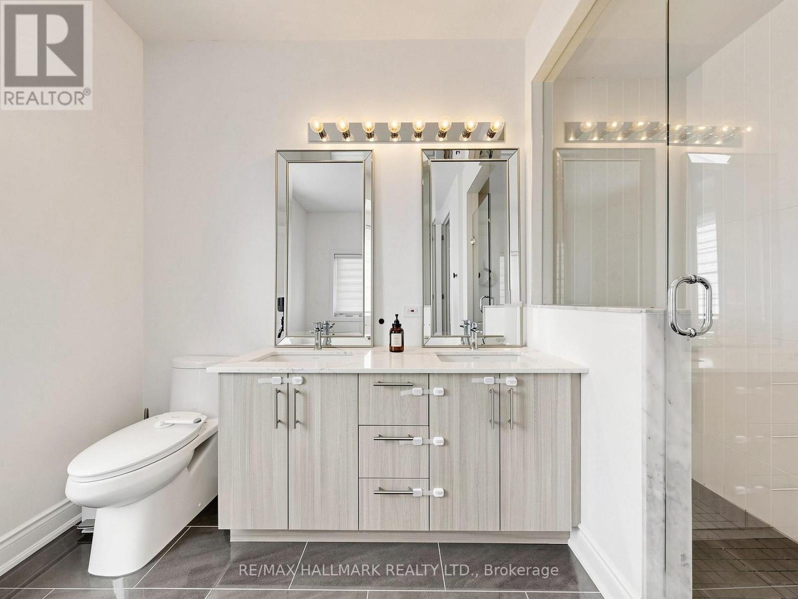 8313 Islington Avenue, Vaughan, Ontario  L4L 1X1 - Photo 25 - N13643224
