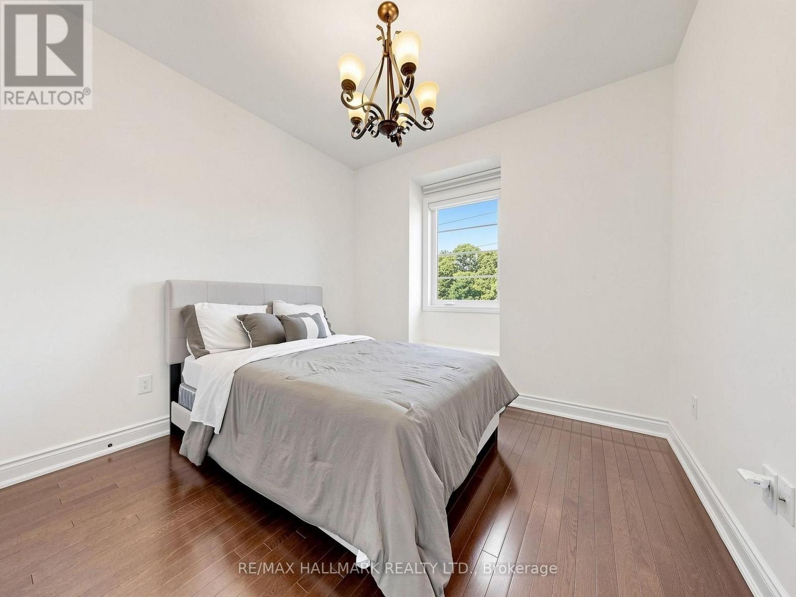8313 Islington Avenue, Vaughan, Ontario  L4L 1X1 - Photo 27 - N13643224