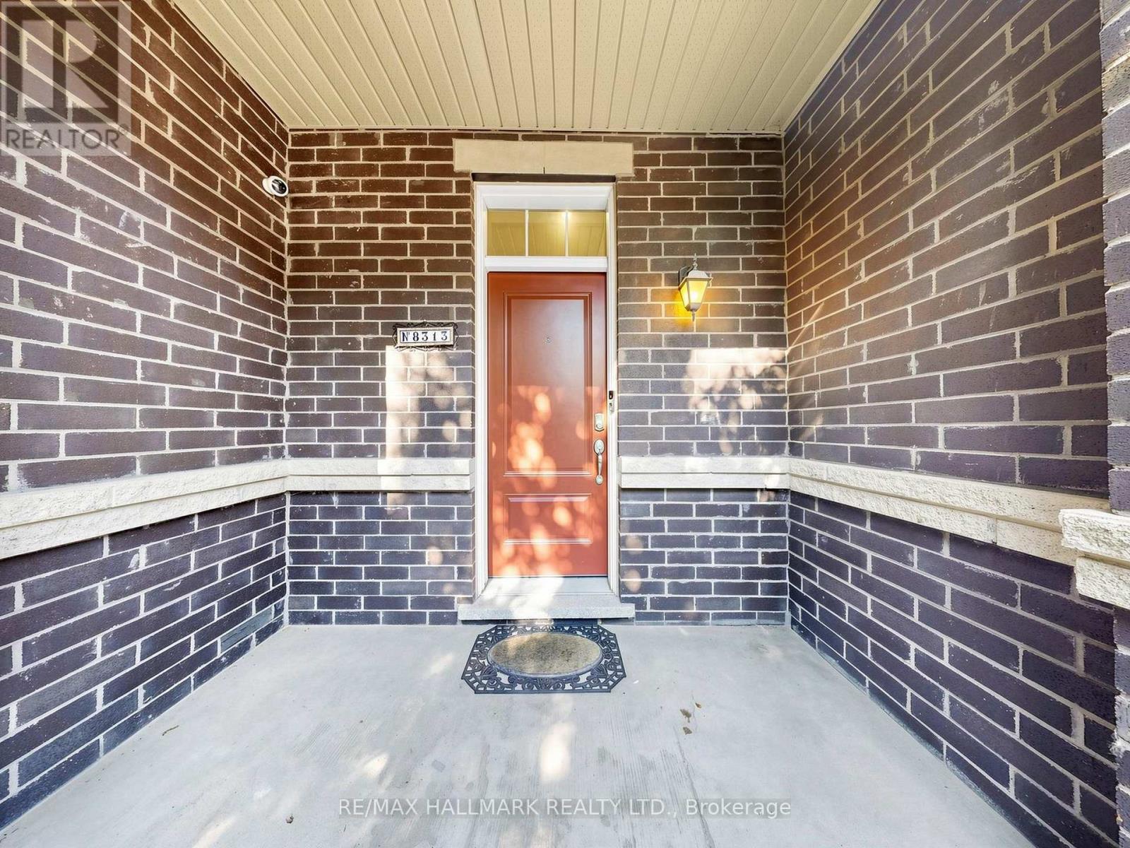 8313 Islington Avenue, Vaughan, Ontario  L4L 1X1 - Photo 3 - N13643224