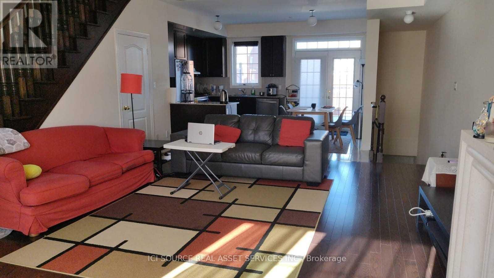 Unit 2 - 76 Cathedral High Street, Markham, Ontario  L6C 0P3 - Photo 6 - N13643246