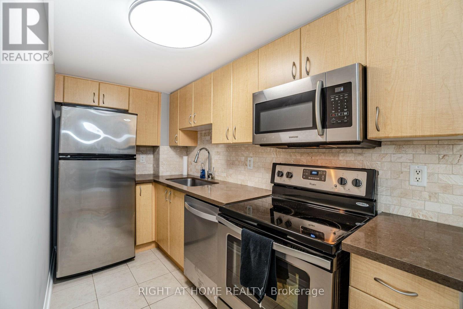 907 - 220 Forum Drive, Mississauga, Ontario  L4Z 4K1 - Photo 6 - W13643128