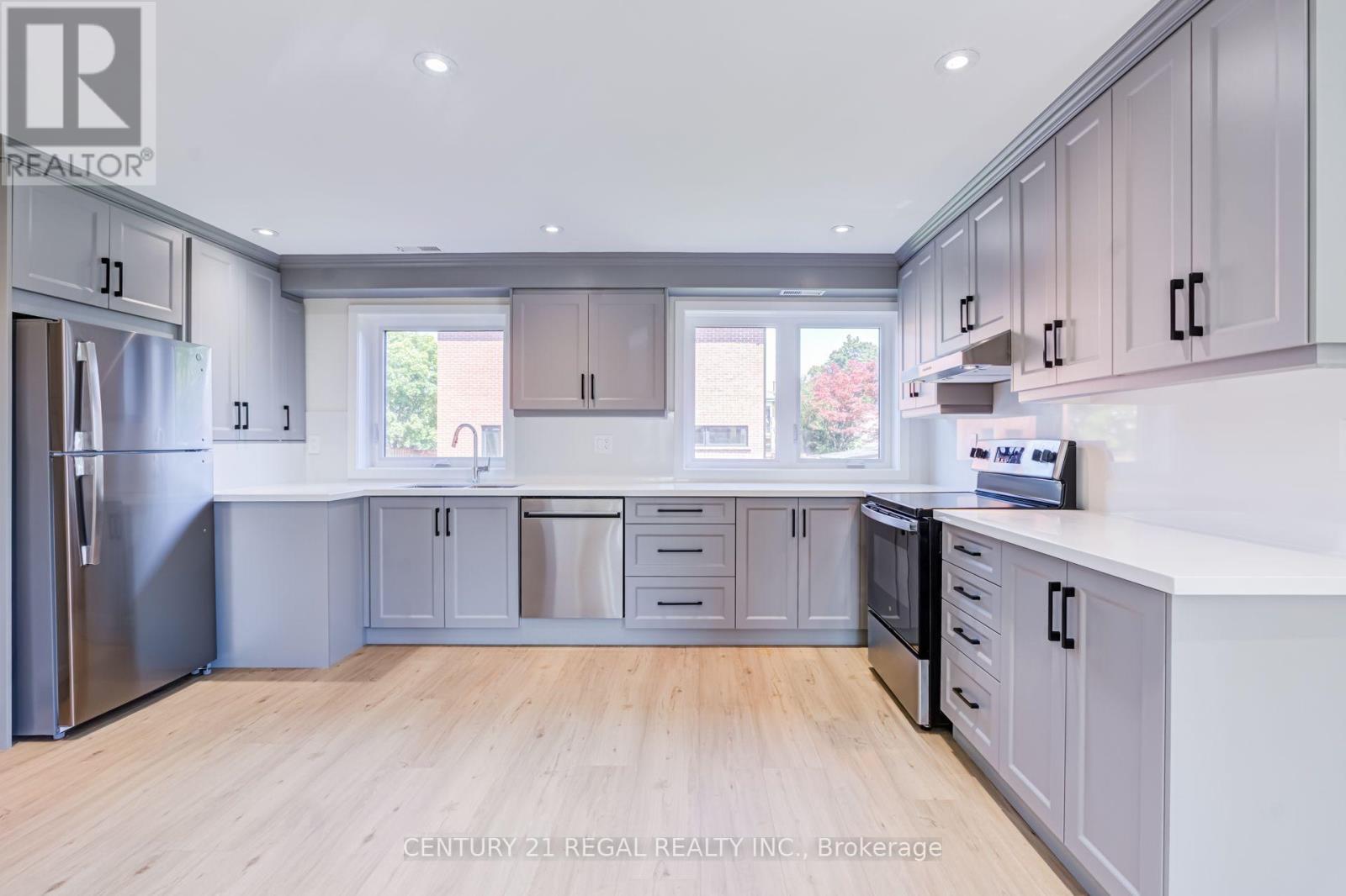 2 - 171 Gamma Street, Toronto, Ontario M8W 4G3 - Photo 2 - W13643158