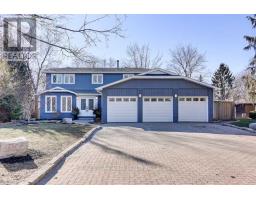 210 VALLEYVIEW COURT, Oakville, Ontario