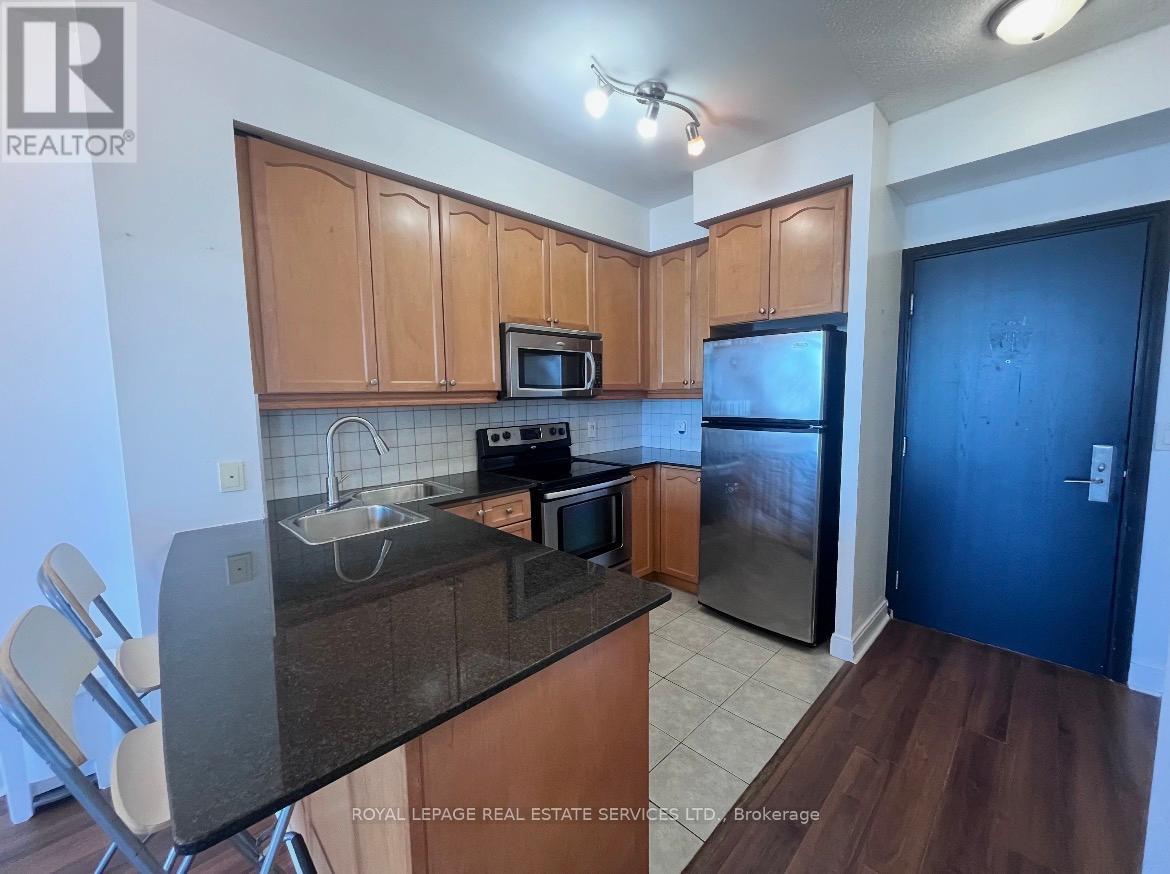 1110 - 80 Absolute Avenue, Mississauga, Ontario  L4Z 0A4 - Photo 3 - W13643190