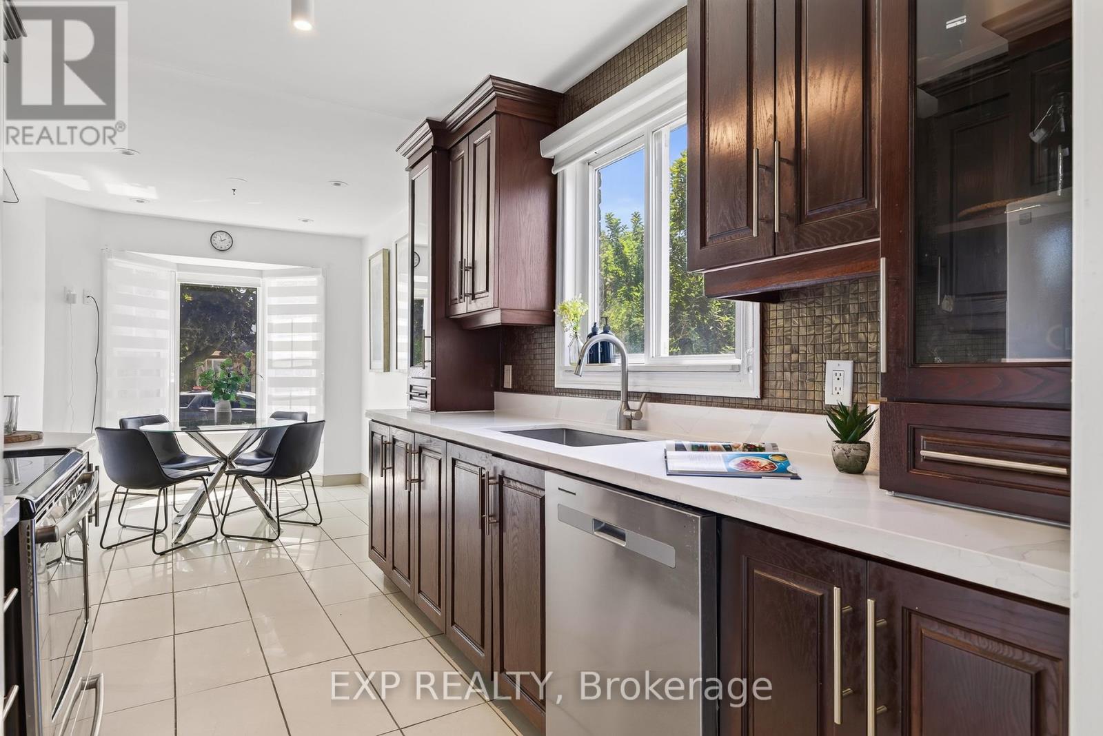 9 Holm Street, Cambridge, Ontario  N3C 3N3 - Photo 11 - X13643132