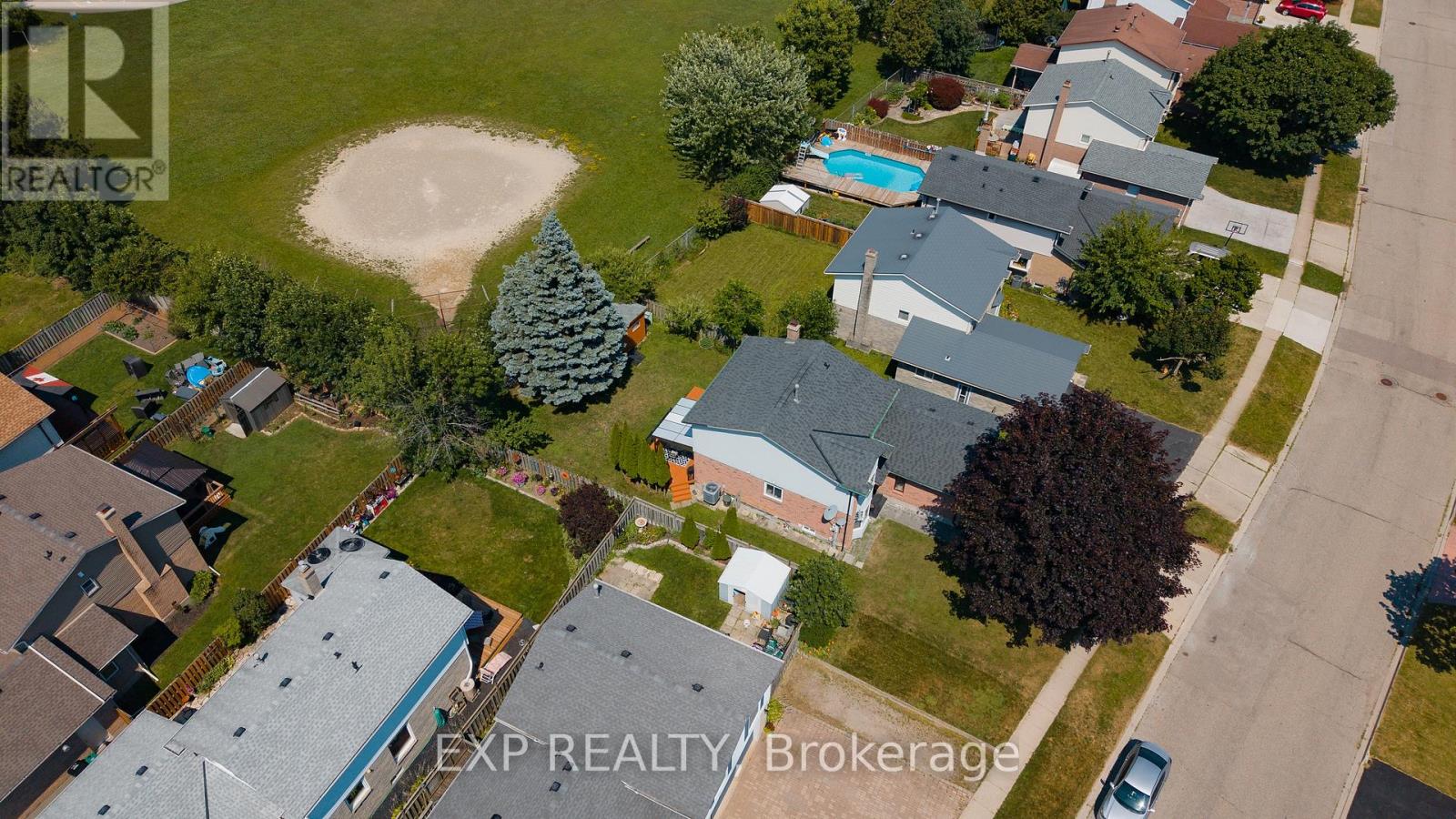 9 Holm Street, Cambridge, Ontario  N3C 3N3 - Photo 39 - X13643132