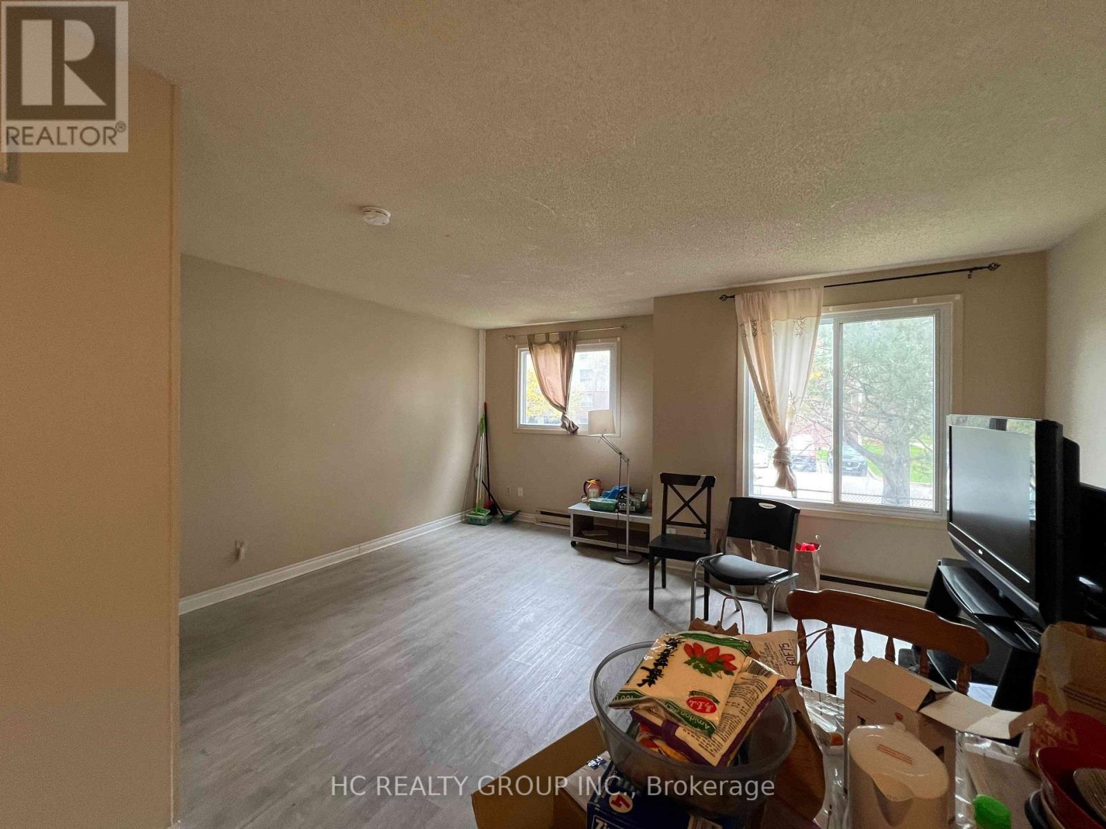 26 - 40 Summit Avenue, London North, Ontario  N6H 4S3 - Photo 3 - X13643140