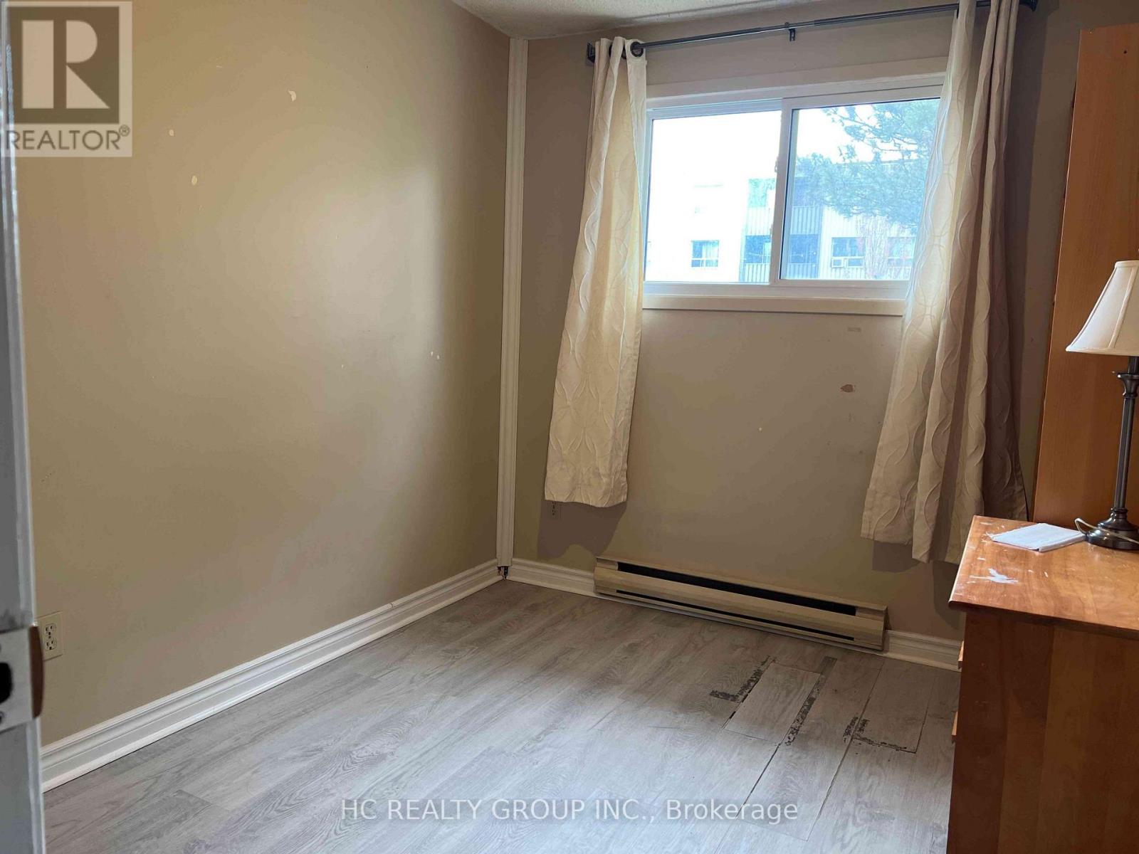26 - 40 Summit Avenue, London North, Ontario  N6H 4S3 - Photo 4 - X13643140