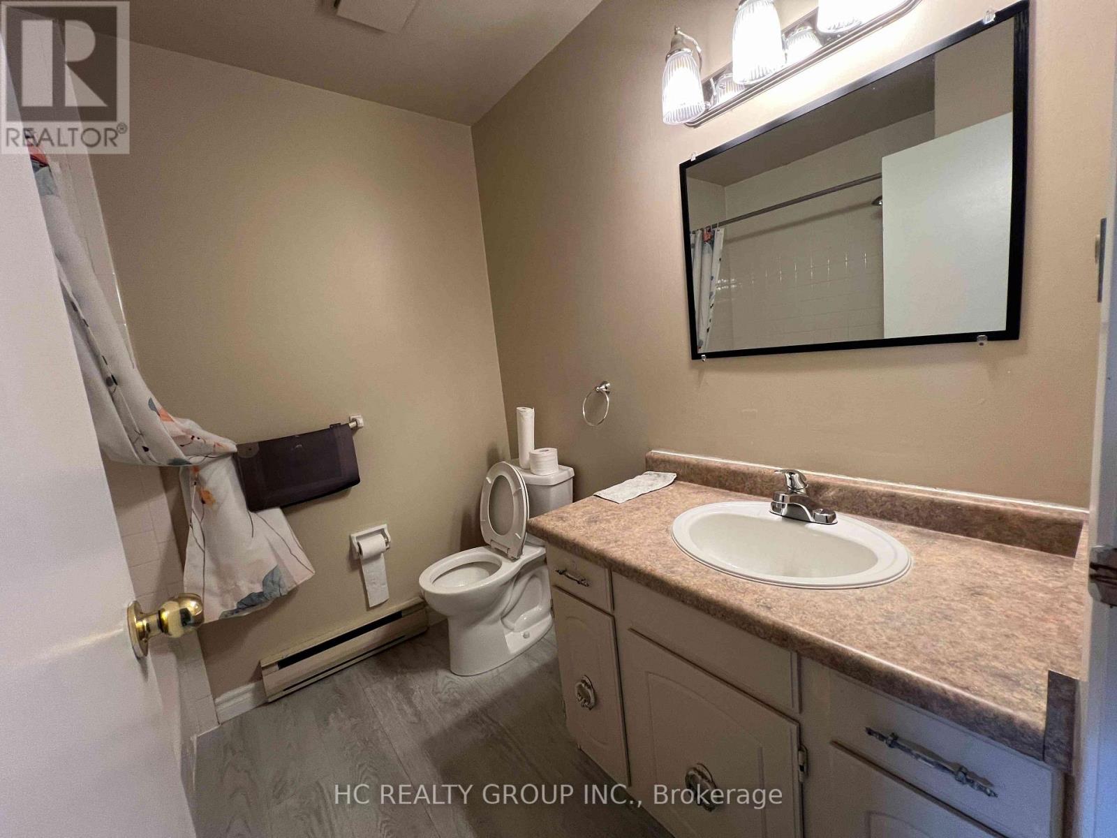 26 - 40 Summit Avenue, London North, Ontario  N6H 4S3 - Photo 8 - X13643140