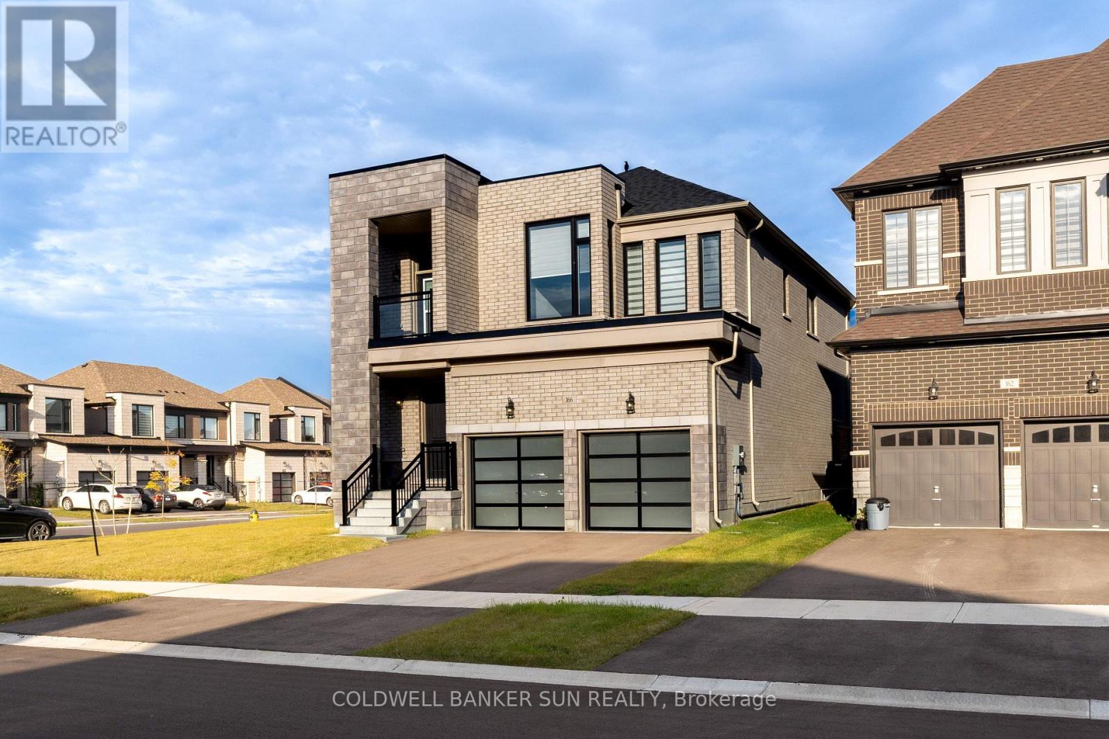 166 Prince Charles Crescent, Woodstock, Ontario  N4T 0N1 - Photo 2 - X13643148