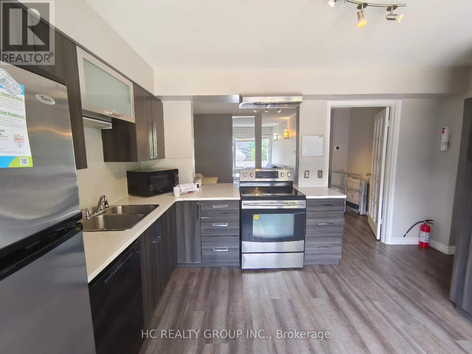 1 - 1548 Richmond Street, London North, Ontario  N6G 4W7 - Photo 2 - X13643154