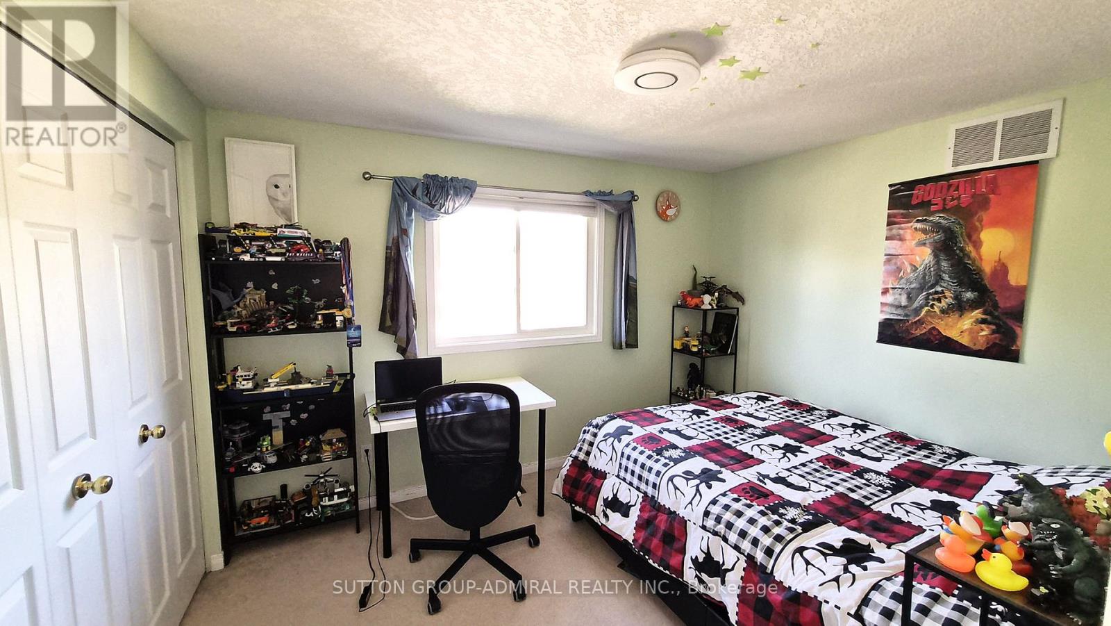 115 Peach Blossom Crescent, Kitchener, Ontario  N2E 3Z7 - Photo 16 - X13643160