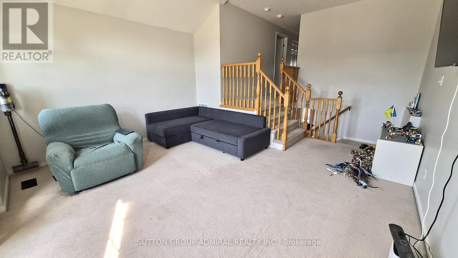 115 Peach Blossom Crescent, Kitchener, Ontario  N2E 3Z7 - Photo 9 - X13643160