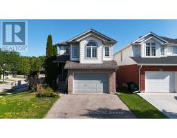 115 PEACH BLOSSOM CRESCENT, Kitchener, Ontario