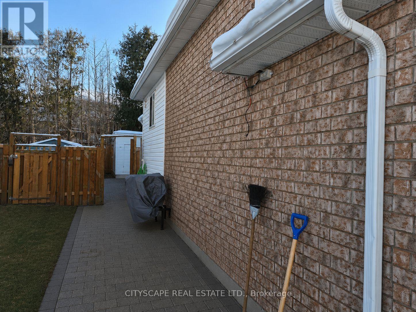 60 Castlewood Place, Cambridge, Ontario  N1R 8K6 - Photo 28 - X13643226