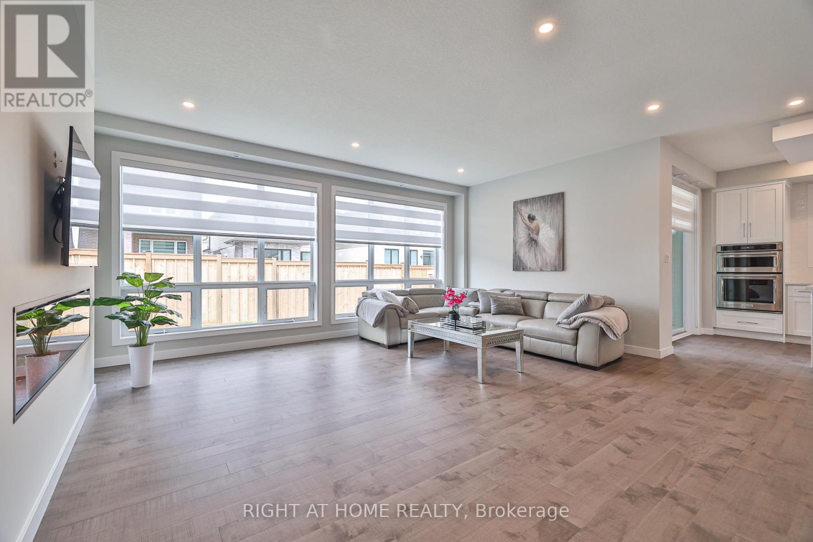 8 Ryder Avenue, Guelph, Ontario  N1G 0H3 - Photo 18 - X13643258