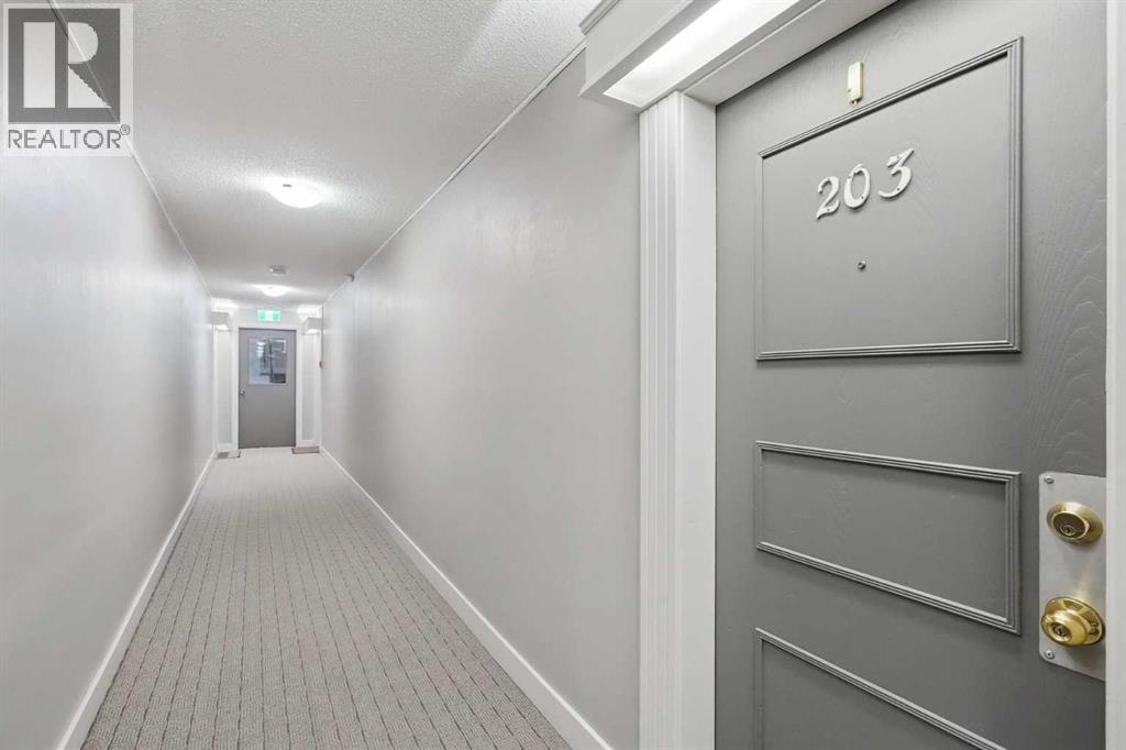 203b, 5601 Dalton Drive Nw, Calgary, Alberta  T3A 2E2 - Photo 3 - A2326531