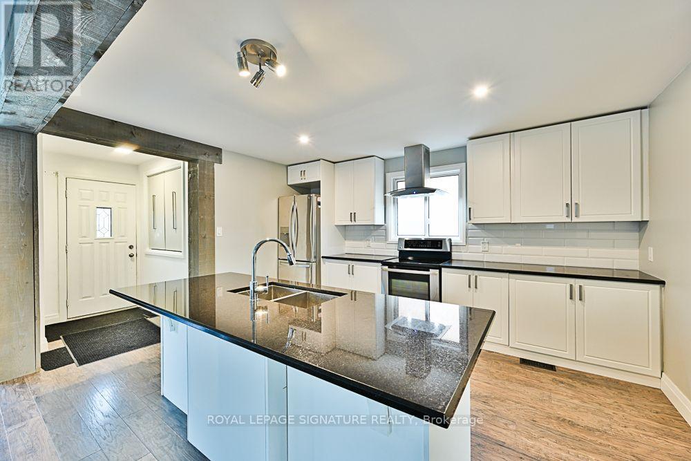 102 CENTRAL PARK BOULEVARD N, Oshawa, Ontario