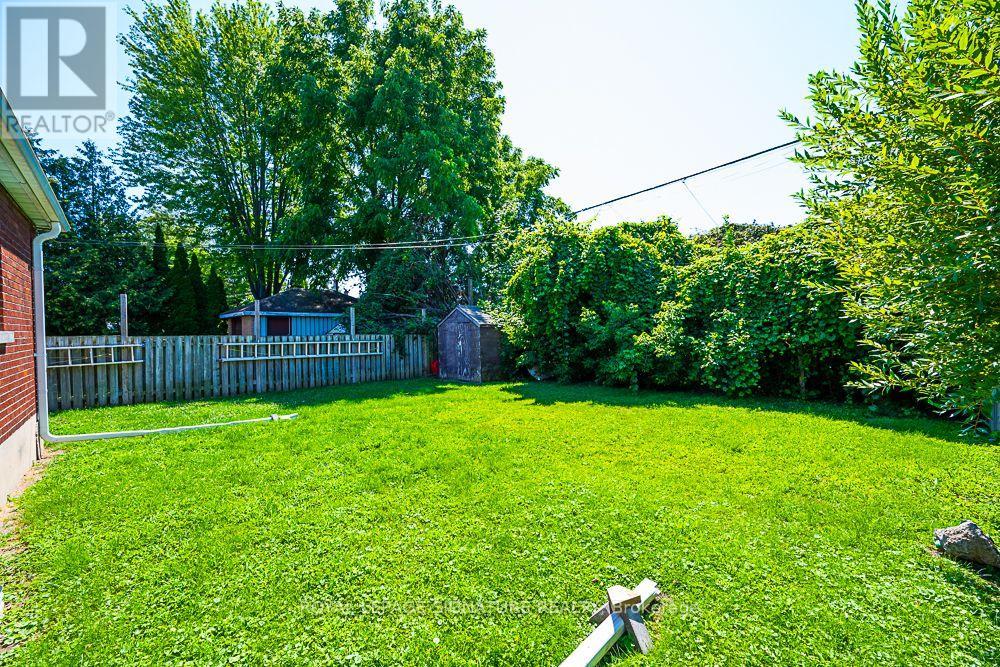 102 Central Park Boulevard N, Oshawa, Ontario L1G 5Y5 - Photo 6 - E13441688