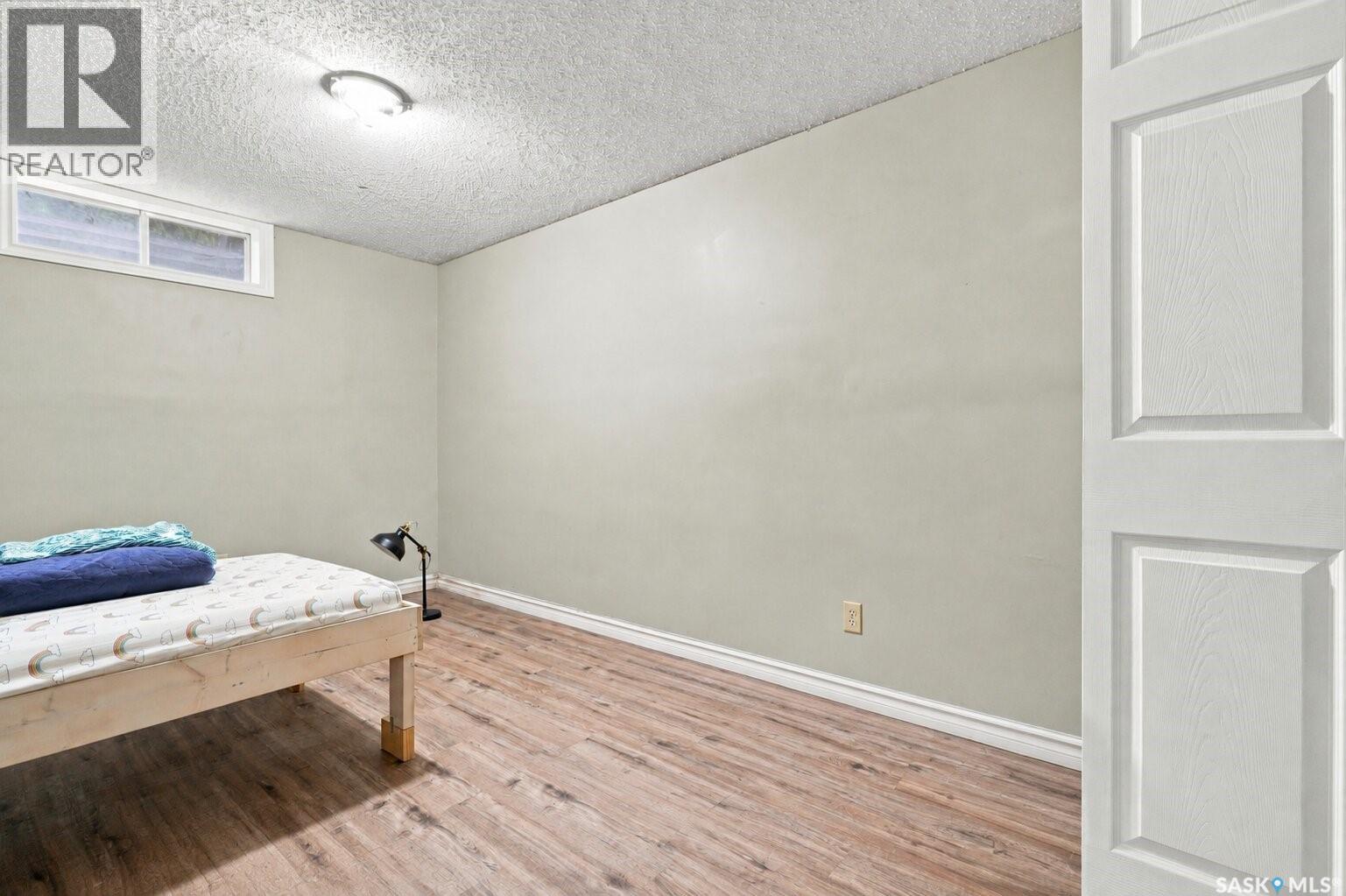 1718 Mckercher Drive, Saskatoon, Saskatchewan  S7H 5E2 - Photo 14 - SK044660