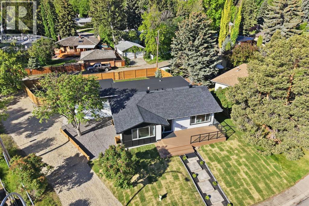 1303 87 Avenue SW, calgary, Alberta