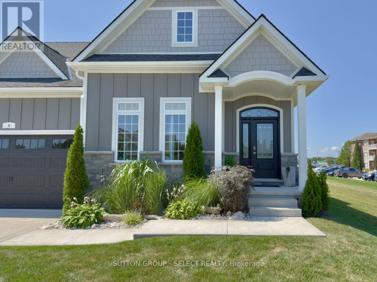 4 Brooklawn Drive, Lambton Shores, Ontario  N0M 1T0 - Photo 5 - X13642128