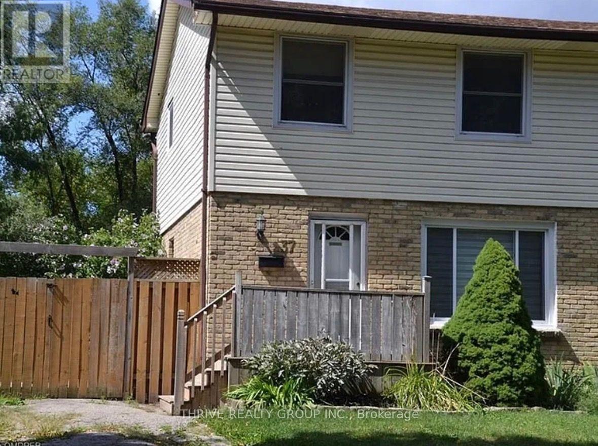 37 KINTAIL CRESCENT, London South, Ontario