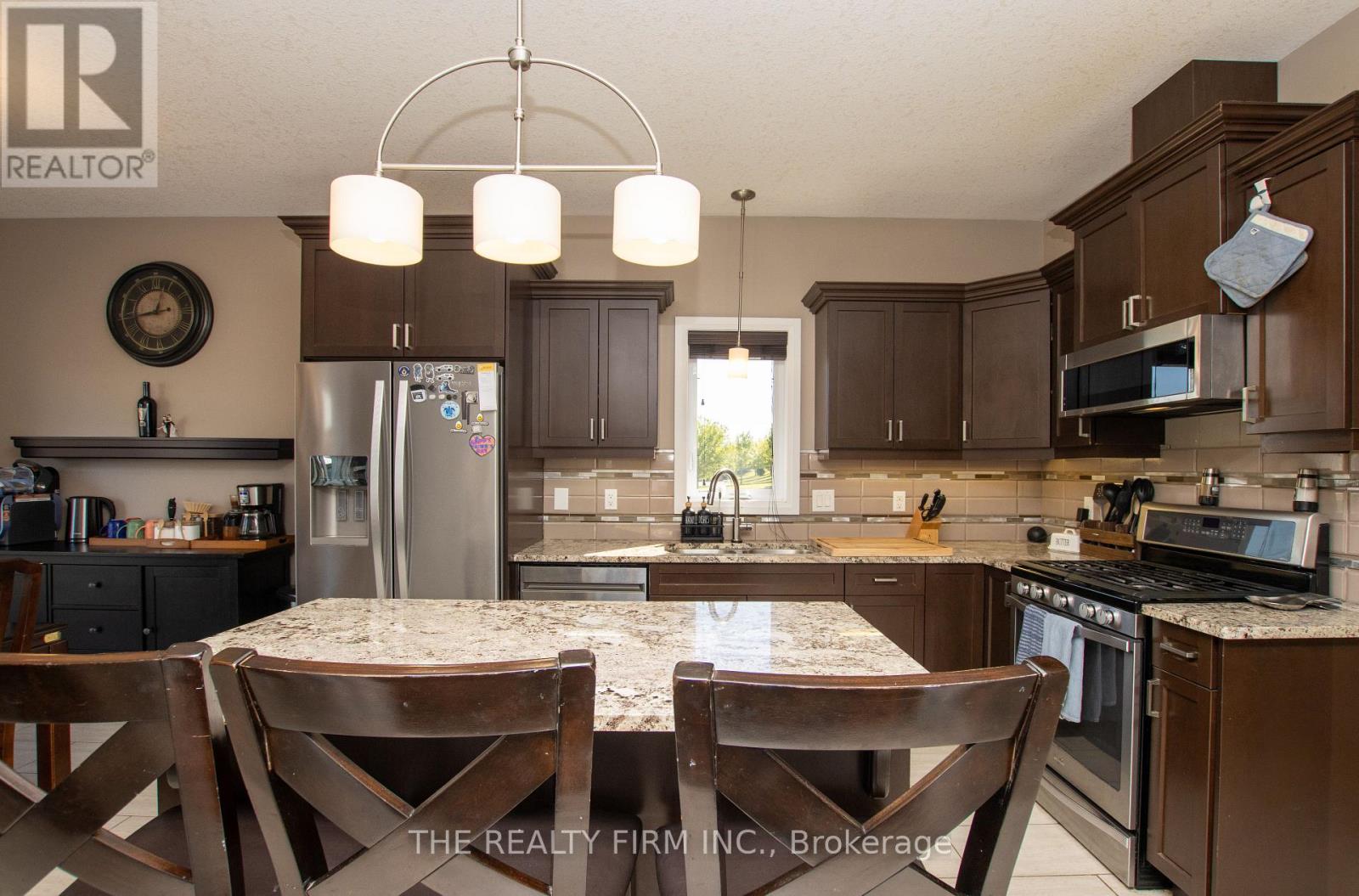 974 Bluegrass Drive, London North, Ontario  N6H 0C9 - Photo 10 - X13643280