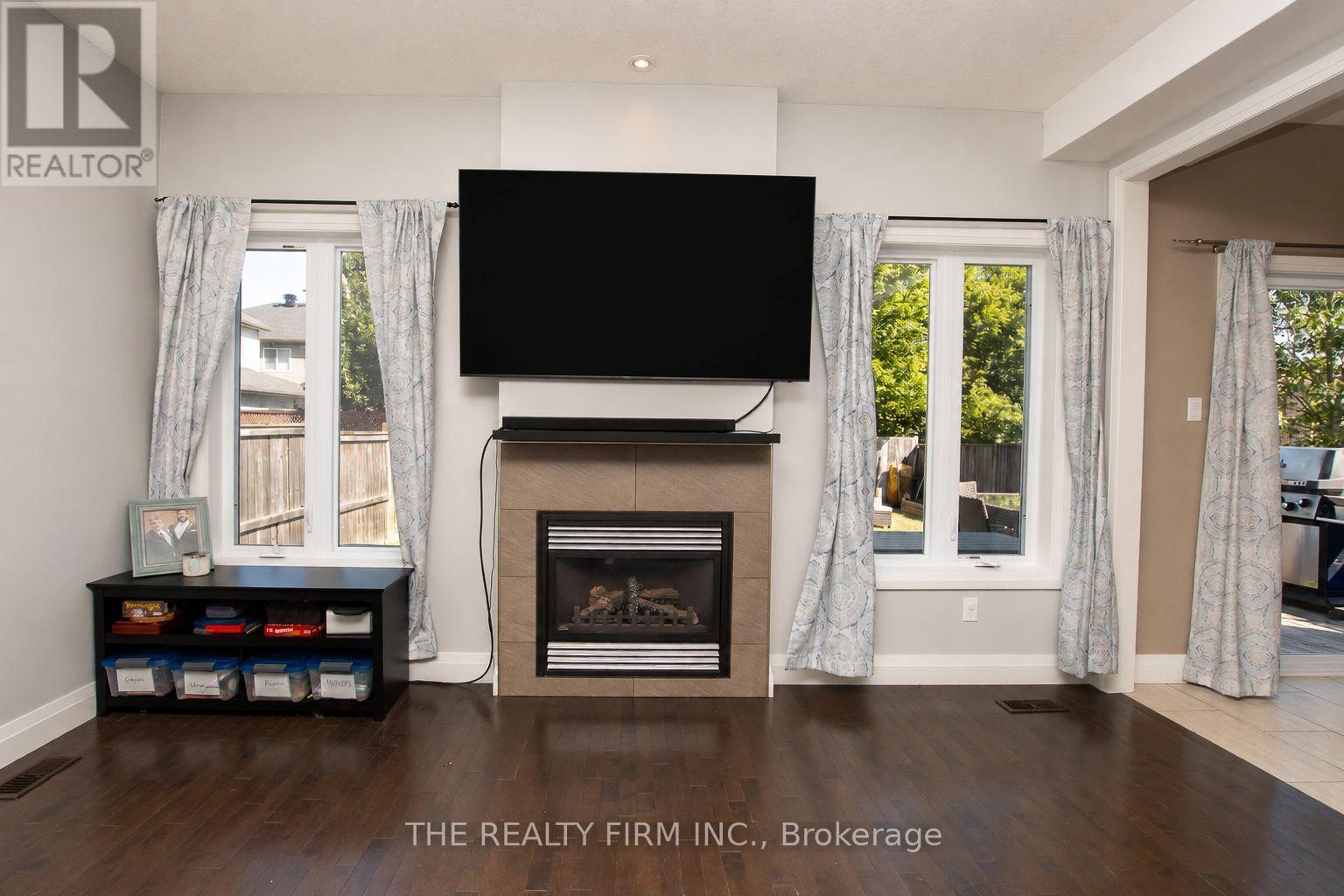 974 Bluegrass Drive, London North, Ontario  N6H 0C9 - Photo 19 - X13643280