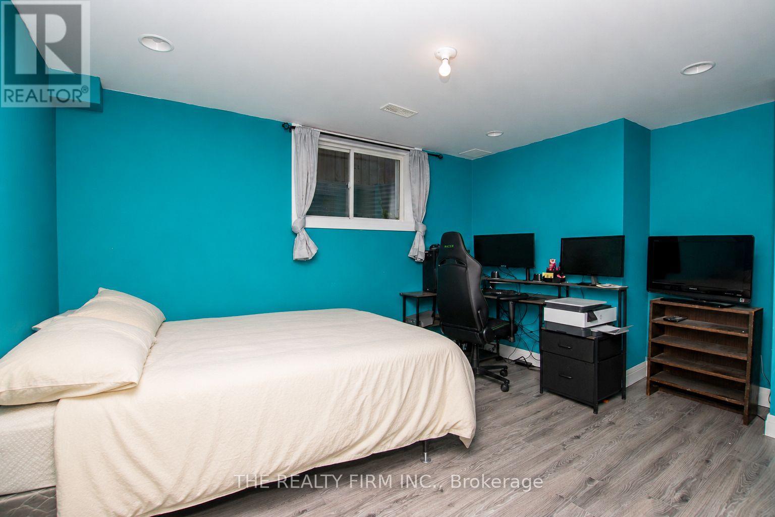 974 Bluegrass Drive, London North, Ontario  N6H 0C9 - Photo 32 - X13643280