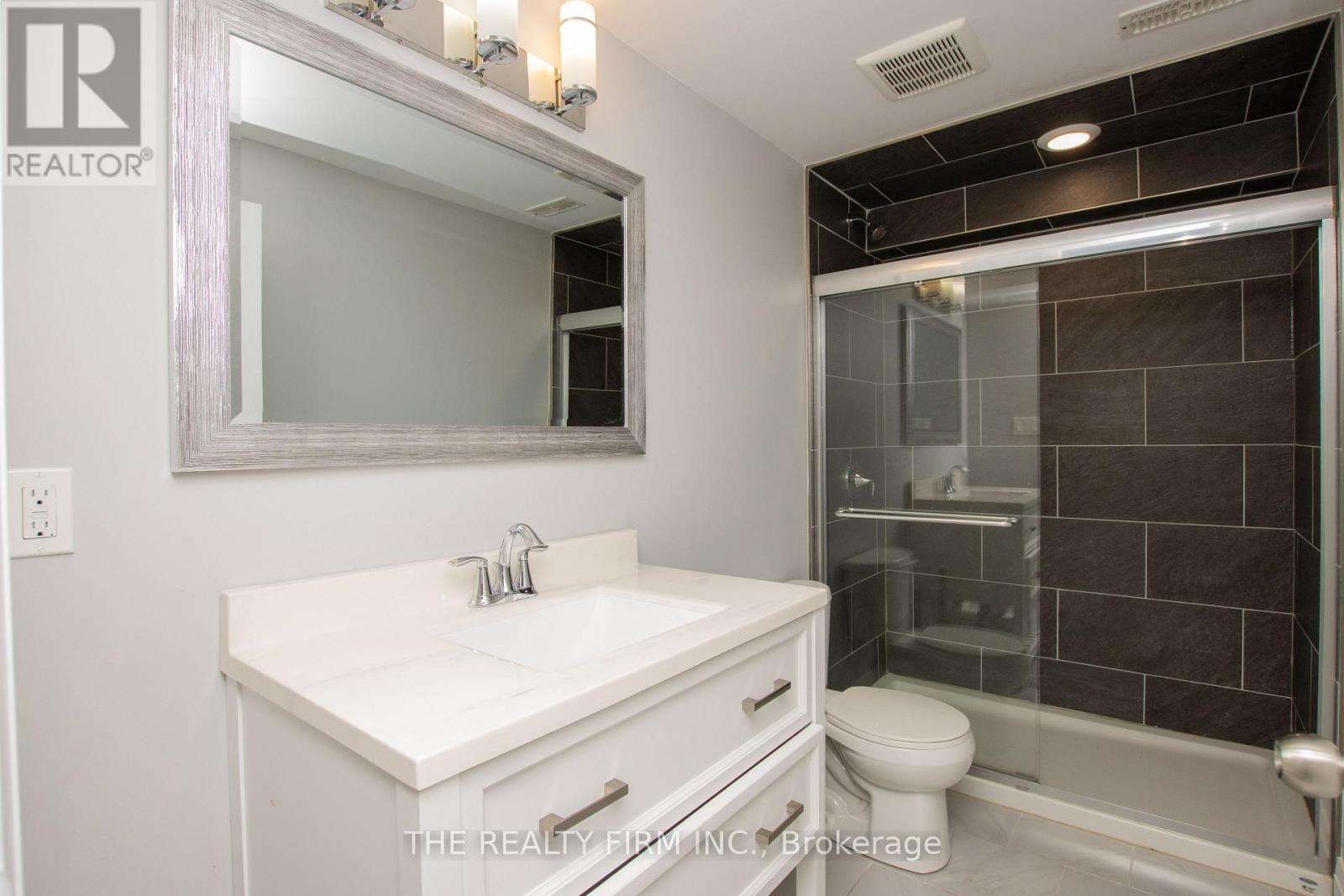 974 Bluegrass Drive, London North, Ontario  N6H 0C9 - Photo 34 - X13643280