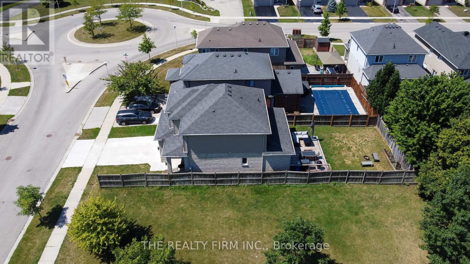 974 Bluegrass Drive, London North, Ontario  N6H 0C9 - Photo 42 - X13643280