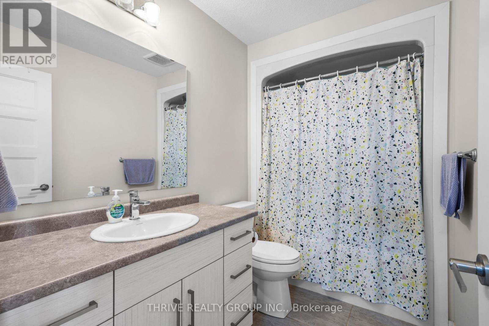 981 West Village Square, London North, Ontario  N6H 0J7 - Photo 21 - X13643326