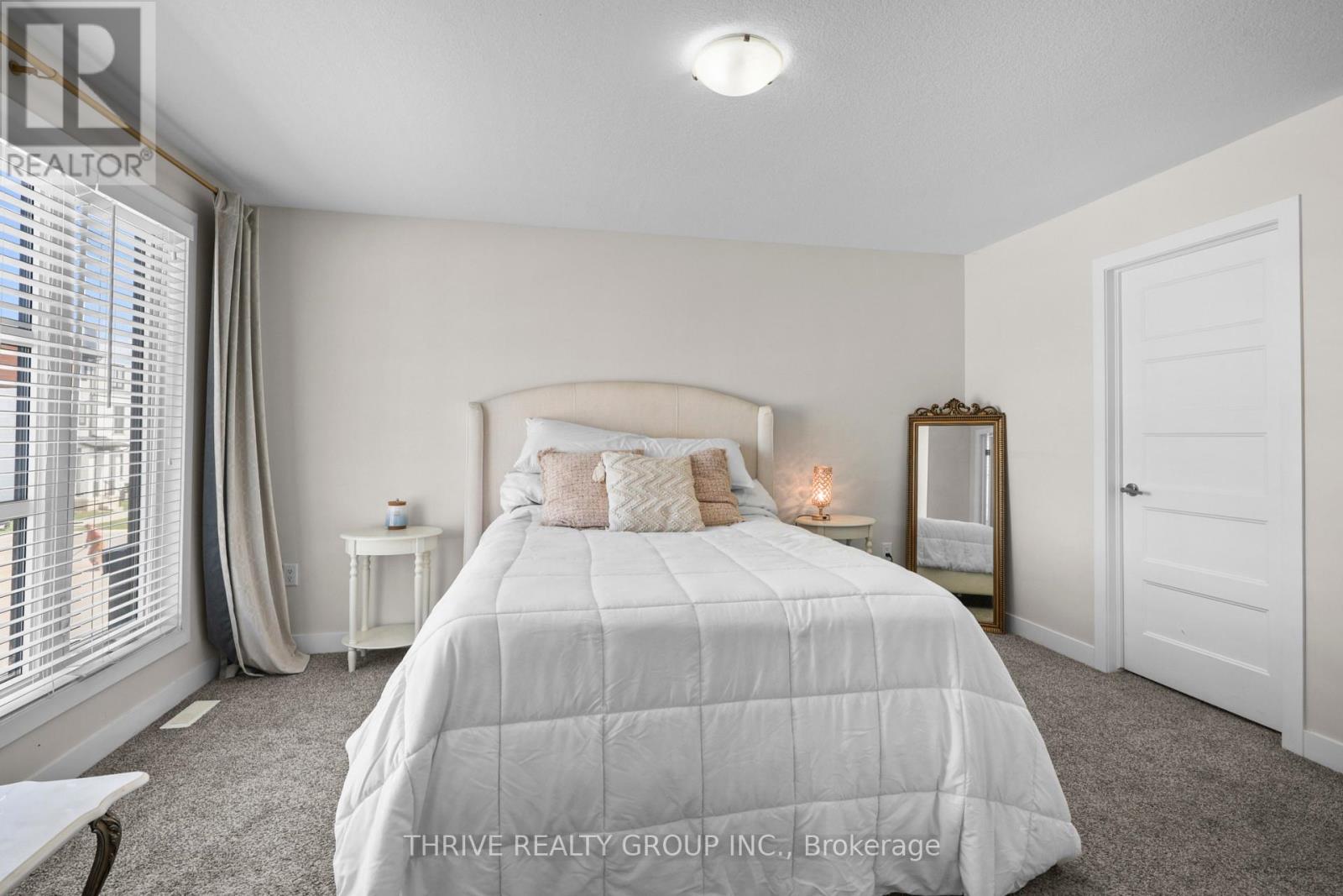 981 West Village Square, London North, Ontario  N6H 0J7 - Photo 28 - X13643326