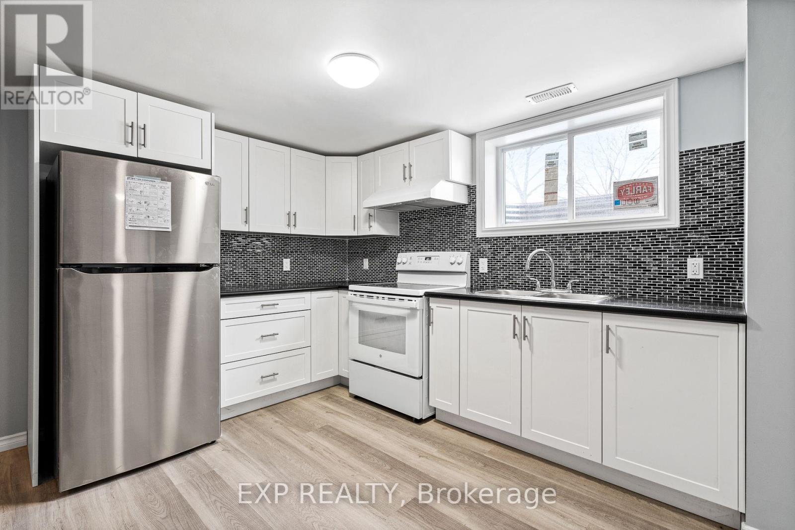 92 Margery Avenue, St. Catharines, Ontario  L2R 6K1 - Photo 10 - X13643316