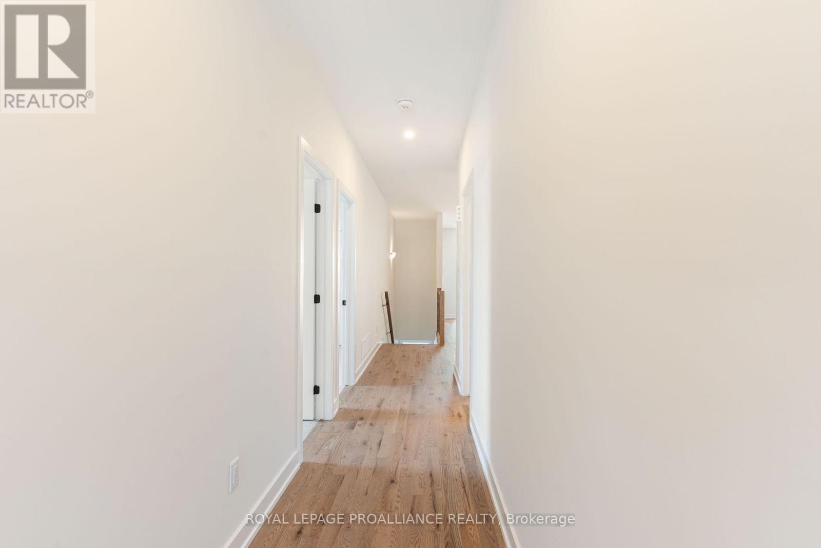 1076 Moore Street, Brockville, Ontario  K0E 0H2 - Photo 10 - X13643270