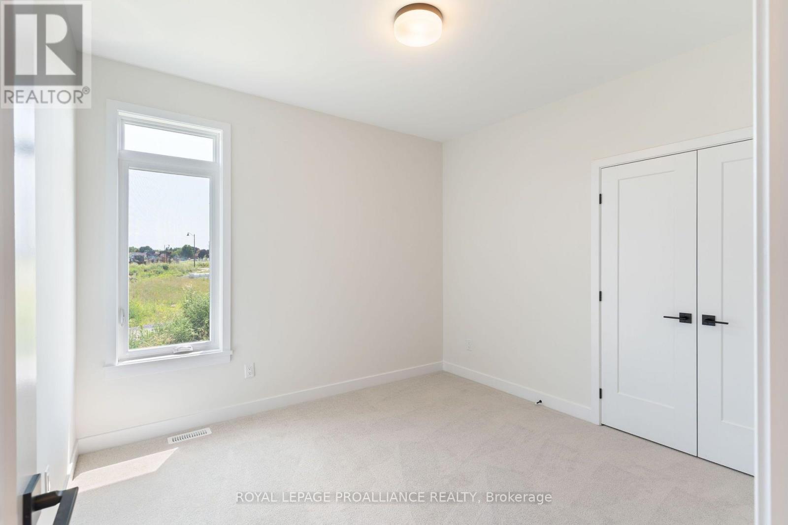 1076 Moore Street, Brockville, Ontario  K0E 0H2 - Photo 14 - X13643270