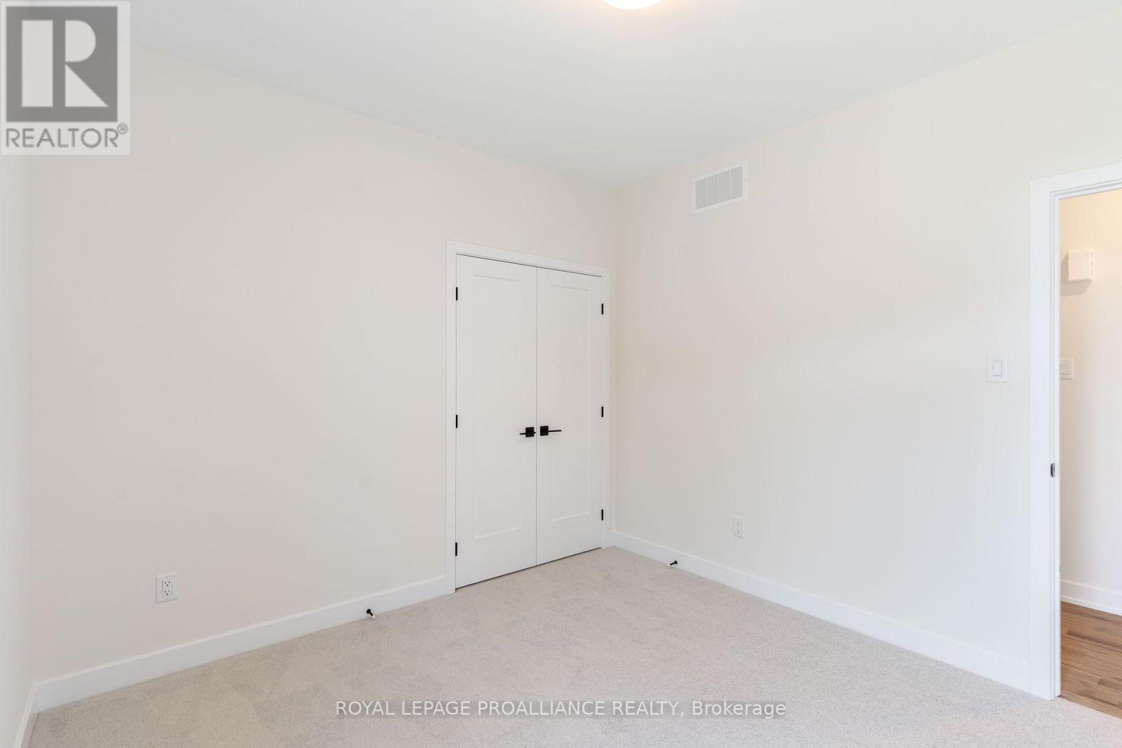 1076 Moore Street, Brockville, Ontario  K0E 0H2 - Photo 15 - X13643270