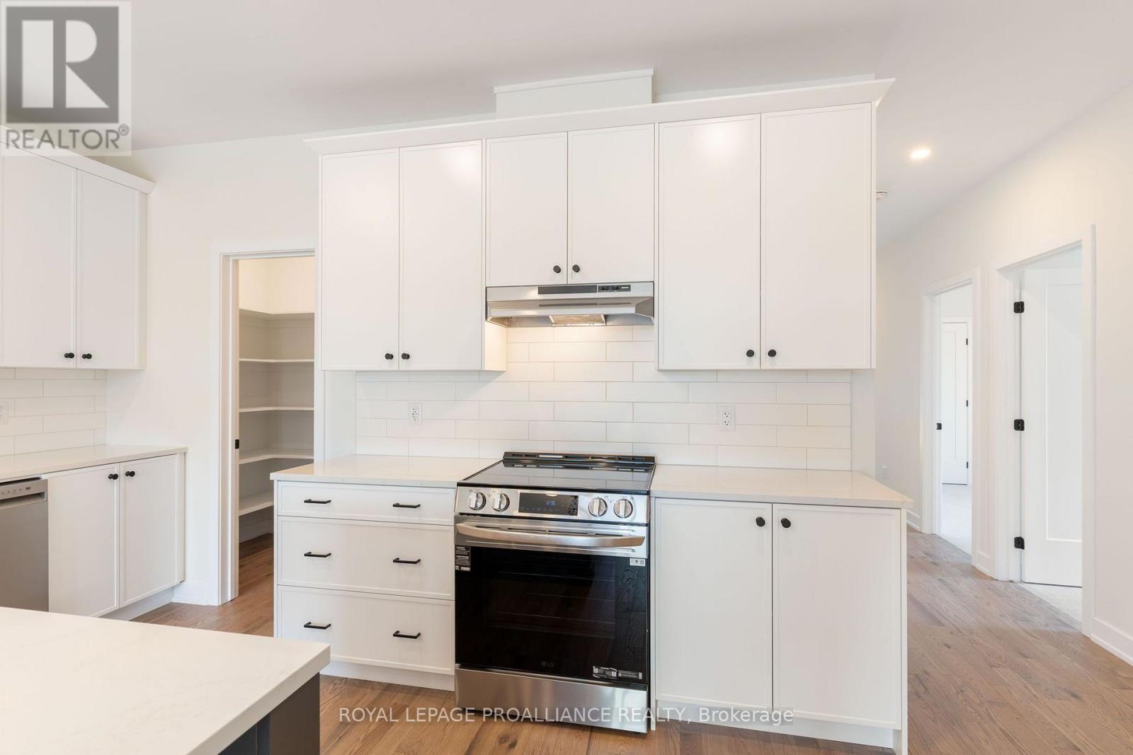 1076 Moore Street, Brockville, Ontario  K0E 0H2 - Photo 20 - X13643270