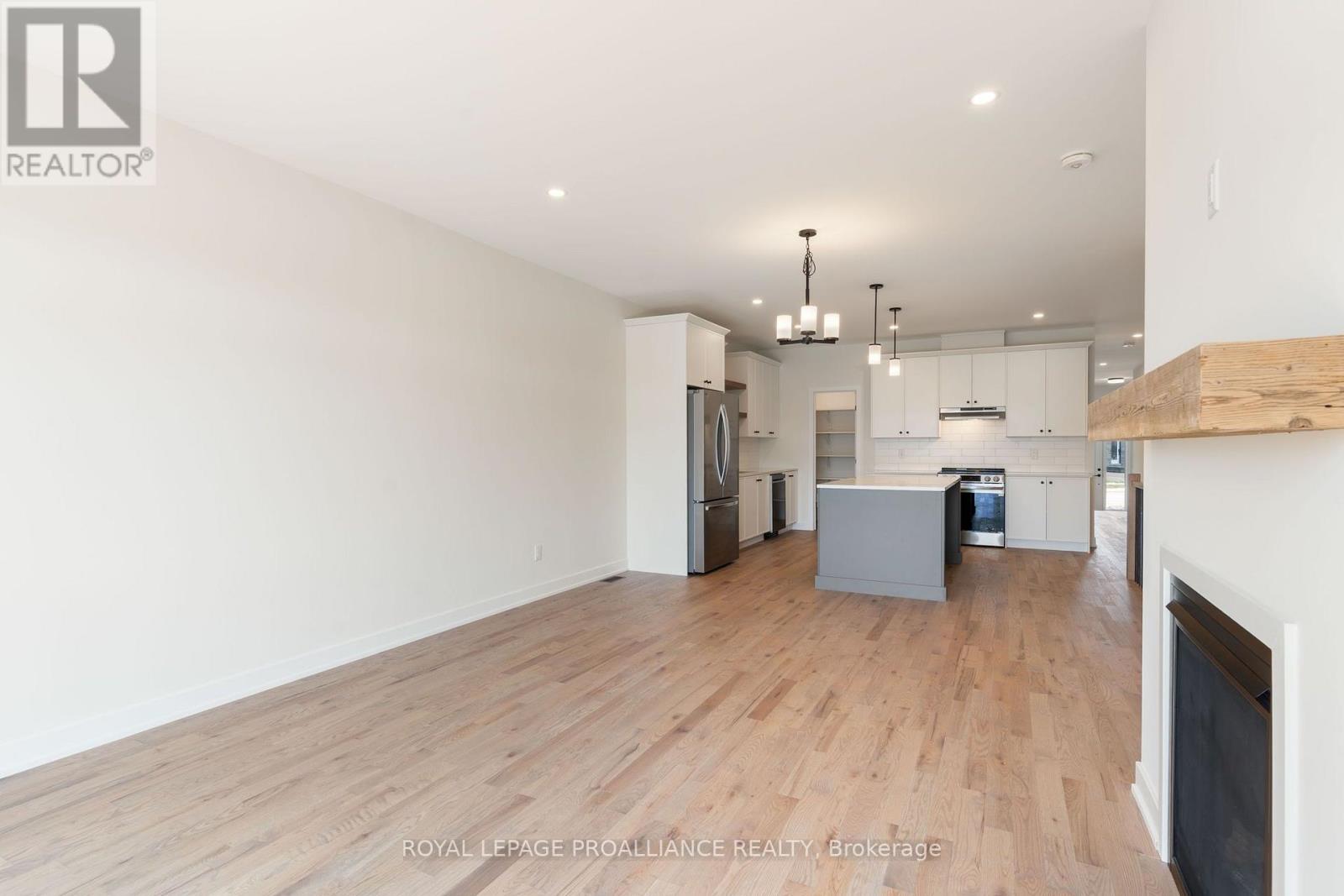 1076 Moore Street, Brockville, Ontario  K0E 0H2 - Photo 30 - X13643270