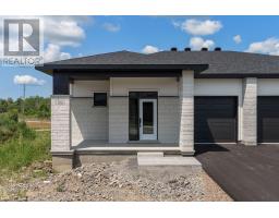 1076 MOORE STREET, Brockville, Ontario
