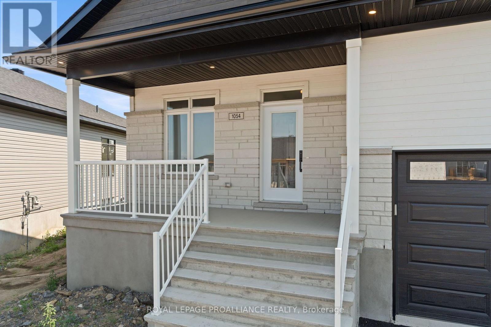 1054 Turner Drive, Brockville, Ontario  K6V 0G8 - Photo 5 - X13643272