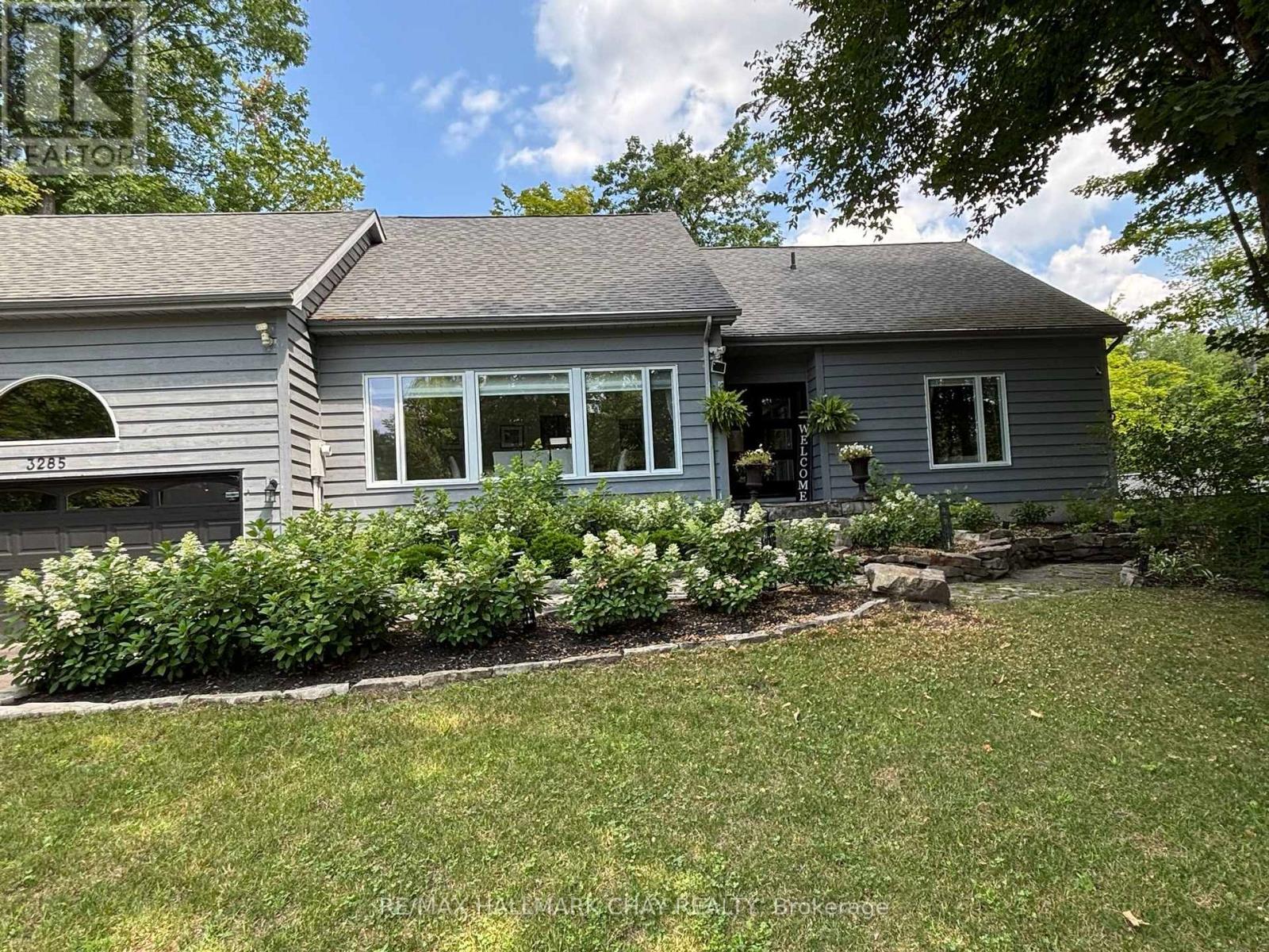 3285 Rockcliffe Court, Severn, Ontario  L0K 1S0 - Photo 2 - S13535034
