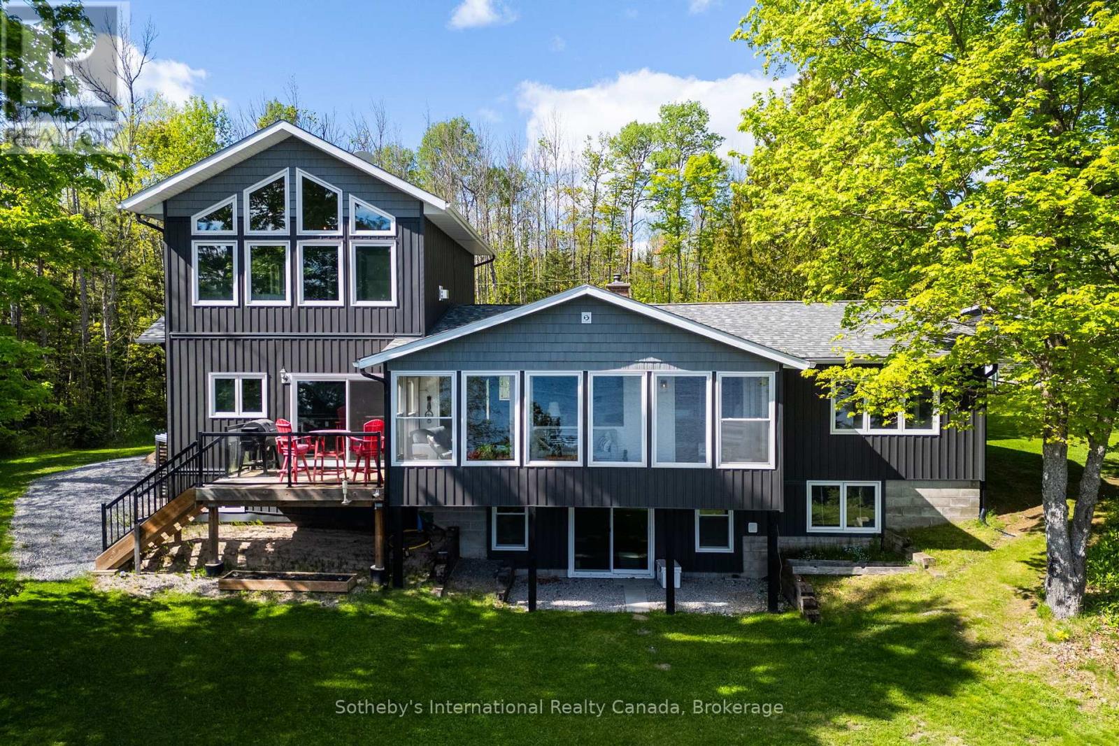 126 Chapman Drive S, Magnetawan, Ontario  P0A 1P0 - Photo 4 - X13643338