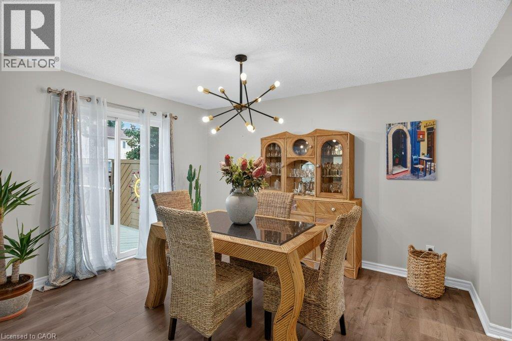 24 Braeheid Avenue, Waterdown, Ontario  L8B 0C5 - Photo 9 - 40850232