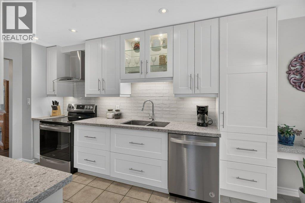 24 Braeheid Avenue, Waterdown, Ontario  L8B 0C5 - Photo 13 - 40850232