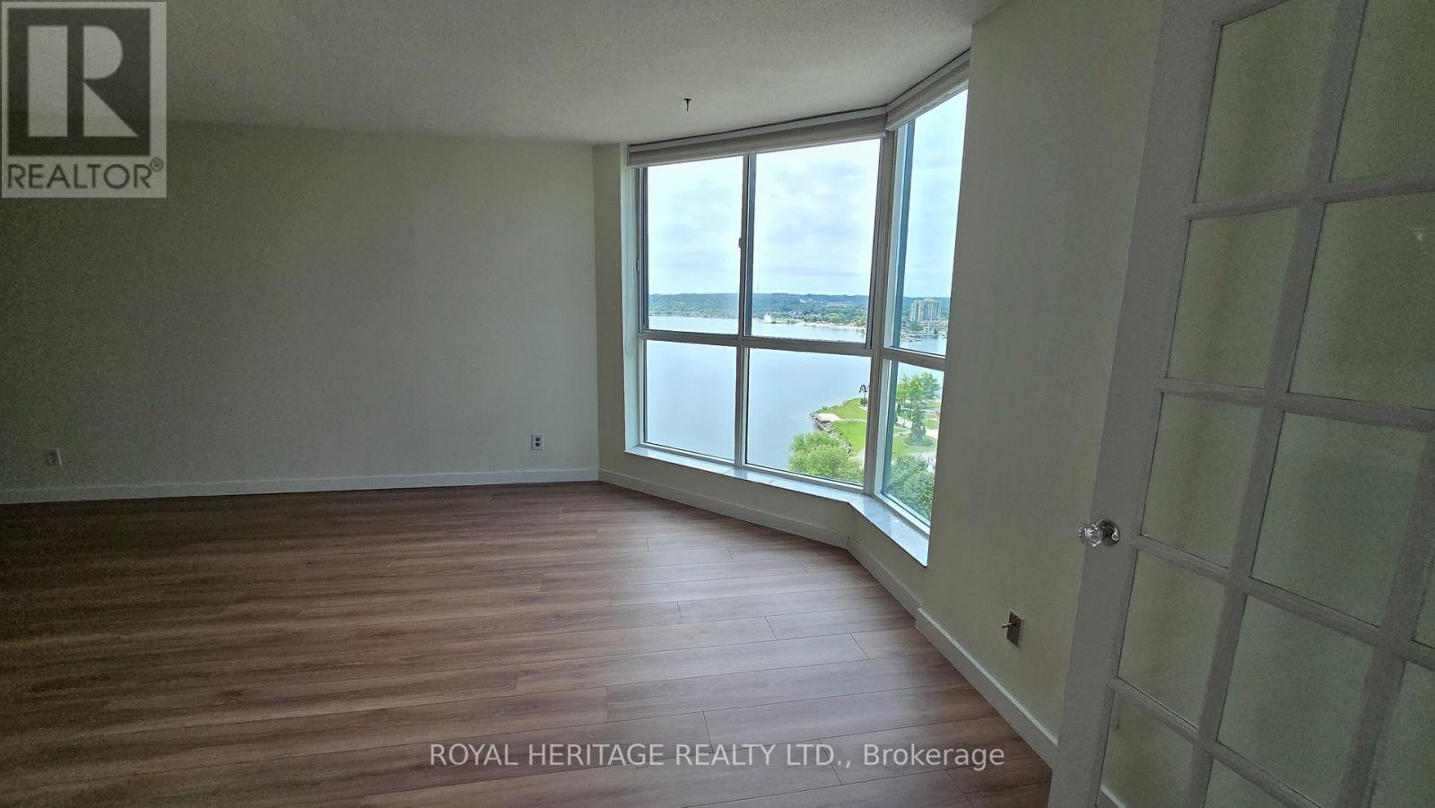 1203 - 150 Dunlop Street E, Barrie, Ontario  L4M 6H1 - Photo 21 - S13643292